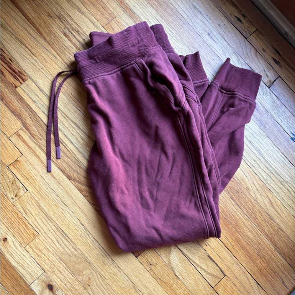 Lululemon Scuba Jogger